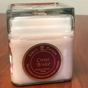 Crime Bruleé Circle E Candle